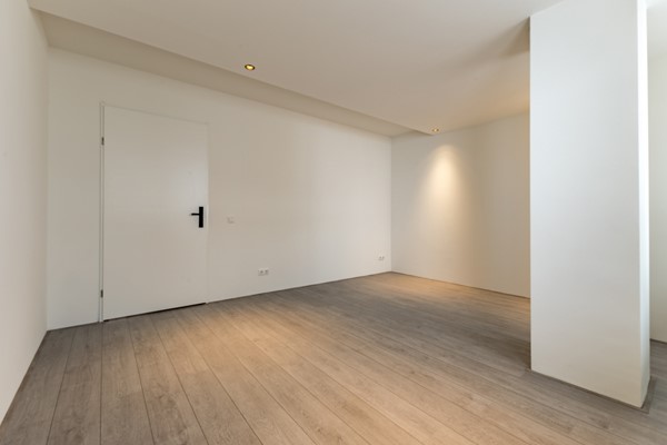 Photo - For rent: Markt 16K, 5611 EB Eindhoven